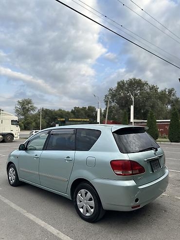 продаю коврик: Toyota Ipsum: 2001 г., 2.4 л, Автомат, Бензин, Минивэн — 7