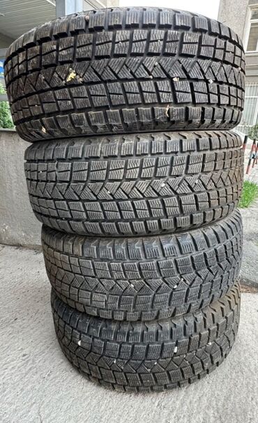 машина ман: Шины 235 / 55 / R 18, Зима, Комплект, Легковые, Китай, Firemax