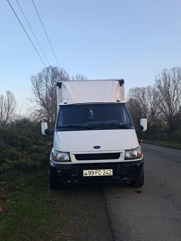 Yük maşınları: Yükdaşıma üçün qutu kuzovlu yüngül yük avtomobili. Xüsusiyyətlər: - — 8