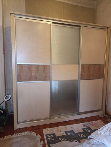 детская надувная горка: İşlənmiş, Kupe, 3 qapılı Düz dolab, Qarderob, paltar dolabı