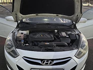hundai i40: Hyundai i40: 2014 г., 2 л, Автомат, Бензин, Седан — 4
