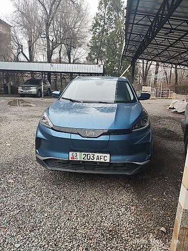 сетка авто: Weltmeister E5, 2020 г., Передний, В наличии — 2