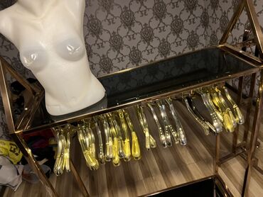 Stend vitrinləri: Məhsul: Metal vitrin/masa karkası - Material: parlaq cilalı metal — 9