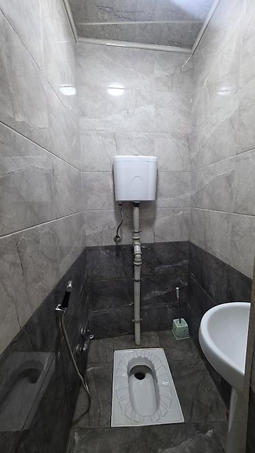 lokbatanda ev satisi: 2 otaqlı heyet evi. Çıxarış. destatiy kruqa yaxın,asvalt qapıya kimi — 8