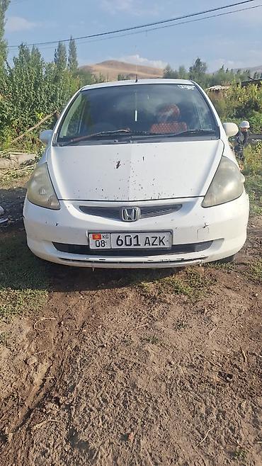 mini kooper: Honda Fit: 2002 г., 1.3 л, Бензин, Хэтчбэк — 7