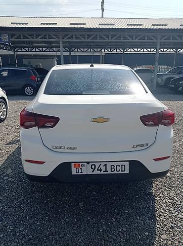 Chevrolet: Chevrolet Onix: 2022 г., 1 л, Автомат, Бензин, Седан — 3