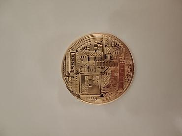 saatlar type 1: Bitcoin temalı kolleksiya sikkəsi - Material: metallik ərinti, qızılı — 3