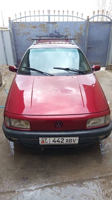 авто из кореи в наличии: Volkswagen Passat: 1992 г., 2 л, Механика, Бензин, Универсал