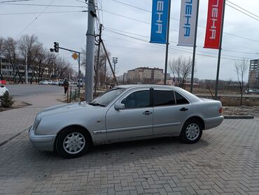 mashina ford fokus 2: Mercedes-Benz 200: 1996 г., 2 л, Механика, Бензин, Седан