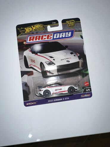 bağlı burunlu uşaq bosonojkaları: Hot wheels premium model. Nissan Z GT4 Qutusu bağlıdır. Real alıcıya