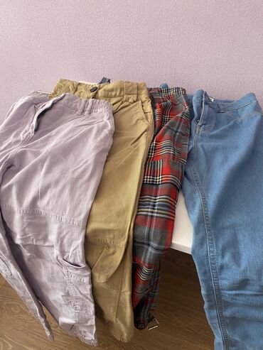 pencekler qadin ucun: Брюки, Bershka, XS