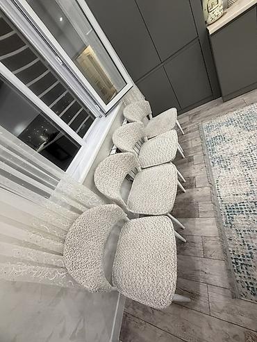 silver kitchen: Комплект из 4 обеденных стульев в современном стиле. - Обивка: мягкая — 1