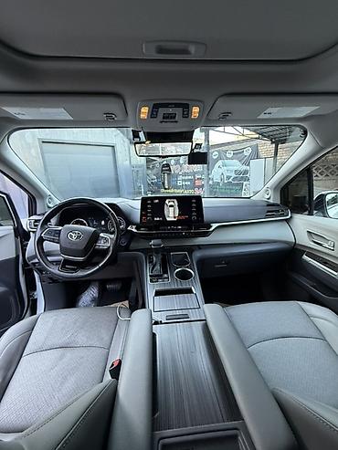 Toyota: Toyota Sienna: 2021 г., 2.4 л, Автомат, Гибрид, Минивэн — 7