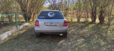 субару импреща: Audi A4: 1997 г., 2.6 л, Механика, Газ, Универсал