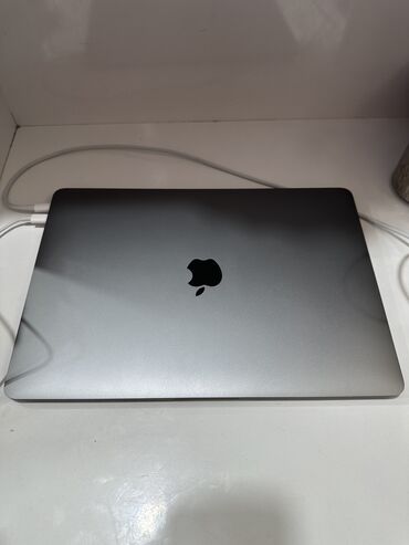 macbook pro fiyat teknosa: İşlənmiş Apple MacBook, 15 ", Apple M1, 256 GB, Ünvandan götürmə