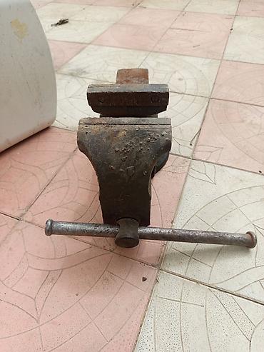 lazer svarka aparati: Dəzgah üçün metal sıxacaq (mengene) - Material: tökmə dəmir gövdə — 3
