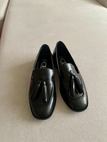 обувь из турции: Туфли 37, цвет - Черный