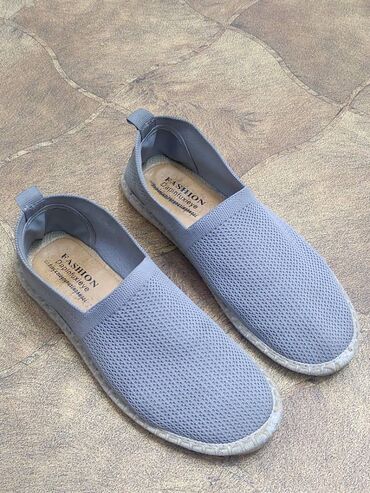 Кроссовки и спортивная обувь: Кеды и кроссовки Размер 40-41 Новые и б/у Оптом все 10 штук отдам — 4