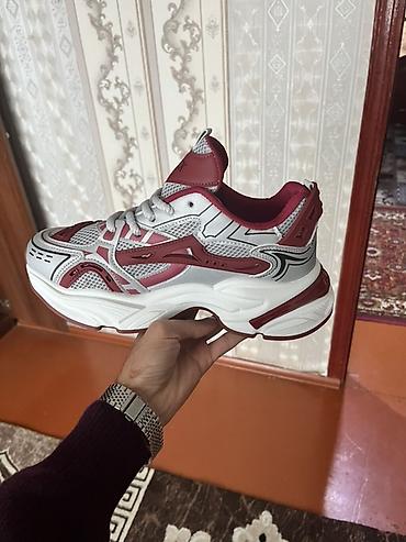 bas ortusu: Krossovka – GUOLCX brendi, chunky/dad style dizayn. - Rəng: ağ, boz — 3