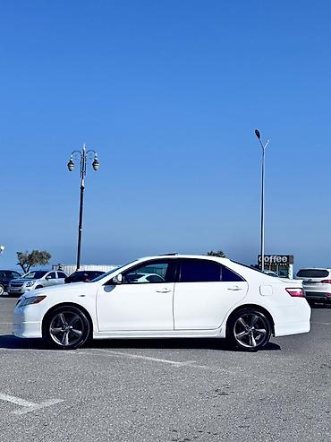 VIS: VIS : 2.4 l | 2008 il Sedan — 4