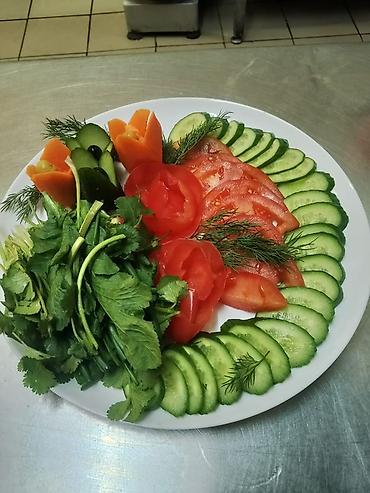 Aşpazlar: 35-yaşım var Pover işi axtarıram. Masqovada kafe sisteminde işləmişəm — 10