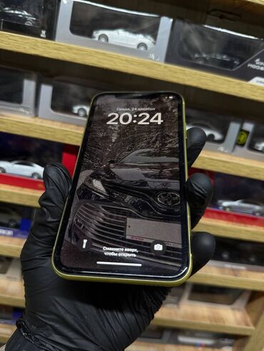 Apple iPhone: IPhone 11, Б/у, 64 ГБ, Желтый, 78 % — 12