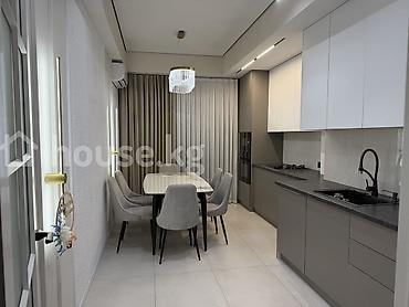 кв 1: Район: Аларча тц ЖК: Royal Tower Комнаты: 2 Этаж: 8/27 Общая — 10