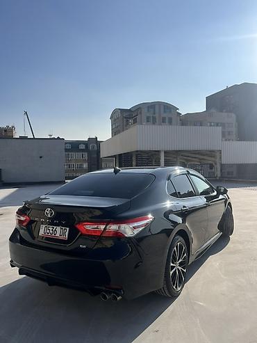Toyota: Toyota Camry: 2020 г., 2.5 л, Автомат, Бензин, Седан — 9