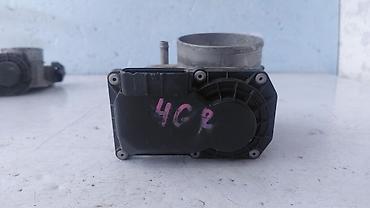 s180: Дроссельная заслонка Toyota 2002 г., Б/у, Оригинал, Япония — 1