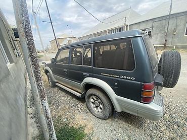 mitsubishi chariot: Mitsubishi Pajero: 2.8 l | Ofrouder/SUV — 7