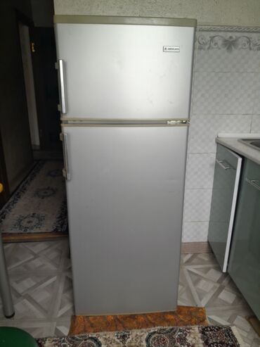 Холодильники: Холодильник Б/у, Двухкамерный, 55 * 150 *