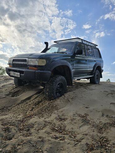 камера на урал: Toyota Land Cruiser: 1993 г., 4.2 л, Механика, Дизель, Внедорожник
