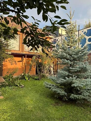 Продажа коттеджей и домов: 🏡 ПРОДАЁТСЯ УЮТНАЯ ДАЧА В СЕЛЕ АРАШАН! 🌿✨ 💰 Цена: 165 000 $ 📍 — 10