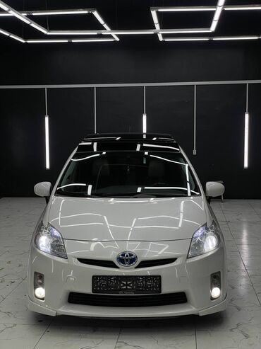 фит с выкупом: Toyota Prius: 2011 г., 1.8 л, Автомат, Гибрид, Седан