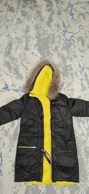 зимняя спортивная куртка: Пуховик