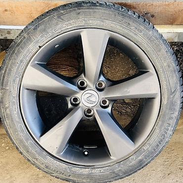 Шиналар жана дисктер: Комплект из 4 оригинальных литых дисков Lexus с шинами.
R18 5.114 — 4