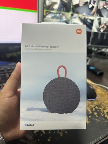 Динамики и колонки: Портативная Bluetooth-колонка Mi - Компактный круглый корпус с