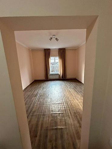 апартамент: 20 м², 1 комната, Маевка с., Только парням — 1