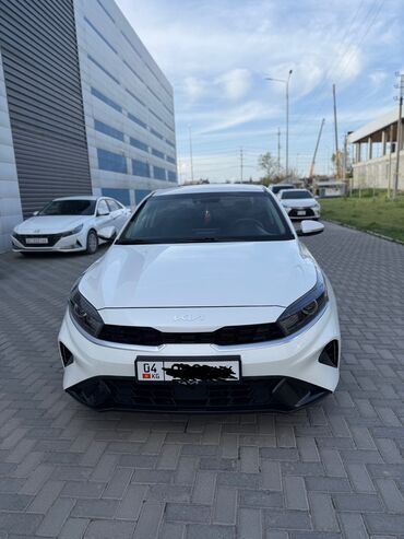 к5 2022: Kia K3: 2021 г., 1.6 л, Вариатор, Бензин, Седан