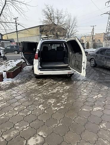 Lexus GX: 2005 г., 4.7 л, Автомат, Бензин, Внедорожник at lalafo.kg — 6 Lexus GX: 2005 г., 4.7 л, Автомат, Бензин, Внедорожник — 6