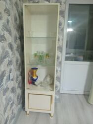 Biznes üçün program təminatı: Şüşəli dolab vitrini