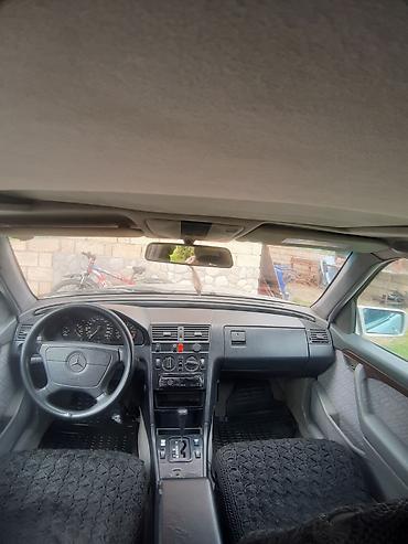 karavan maşın satışı: Mercedes-Benz E-Class: 1.8 l | 1994 il Sedan — 6