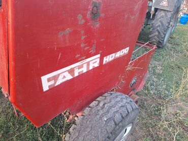 Тракторы МТЗ (Беларус): Модель: 80 экспортный, Б/у, С пресс-подборщиком — 11