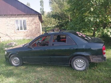 Mazda: Mazda 323: 2000 г., 1.6 л, Автомат, Бензин, Седан