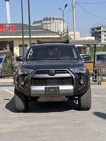 Toyota 4Runner: 2021 г., 4 л, Автомат, Бензин, Внедорожник