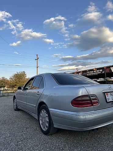 camry 5: Mercedes-Benz E-Class: 2001 г., 3.2 л, Автомат, Бензин, Седан — 6