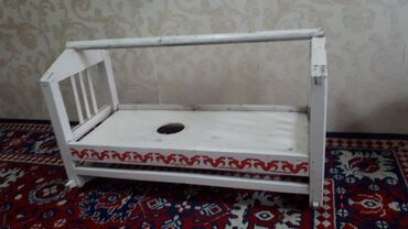 кровать детская с бортиком: Односпальная кровать