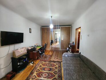 продается 3 комнатная квартира политех: 1 комната, 30 м², Хрущевка, 2 этаж, Евроремонт