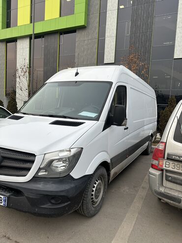 грузовые машины в лизинг: Mercedes-Benz Спринтер: 2015 г., 2.2 л, Механика, Дизель, Бус