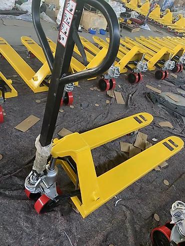 Рохли: Рохли рохля 3 тонник . штабилер . штабилёр подъемники — 2